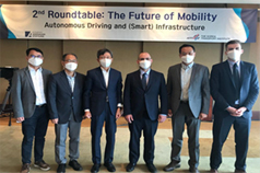 Held a Roundtable Conference, The Future of Mobility, Autonomous Driving and (Smart) Infrastructure